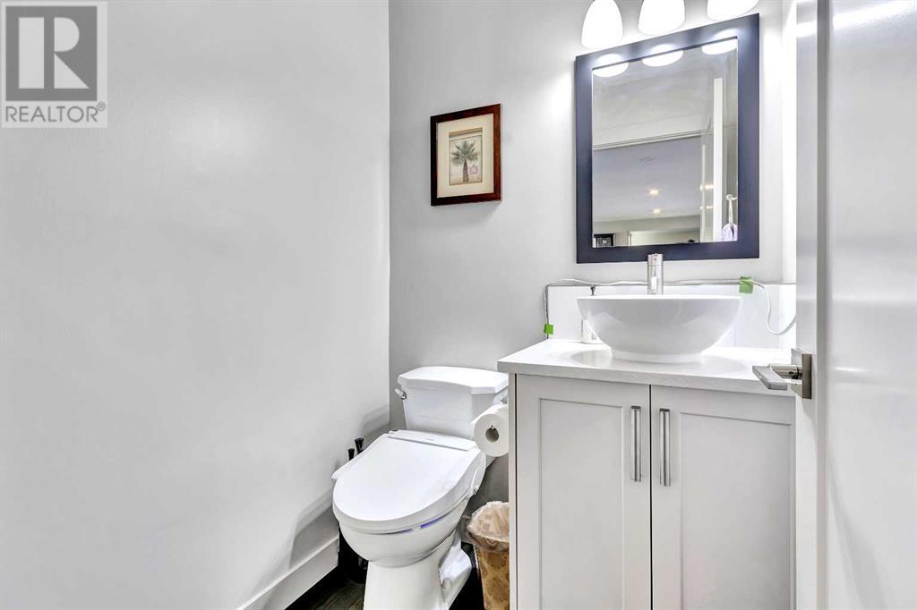 760 West Chestermere