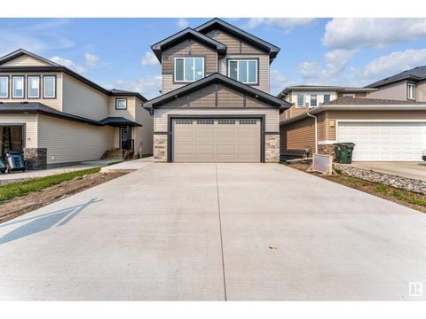13 HULL WD Spruce Grove AB T7X0X5
