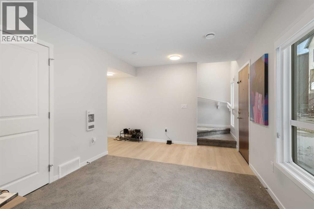 405, 20295 Seton Way SE