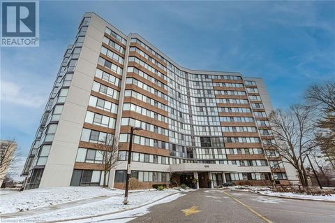 1230 MARLBOROUGH Court Unit# 210 Oakville ON L6H3K6