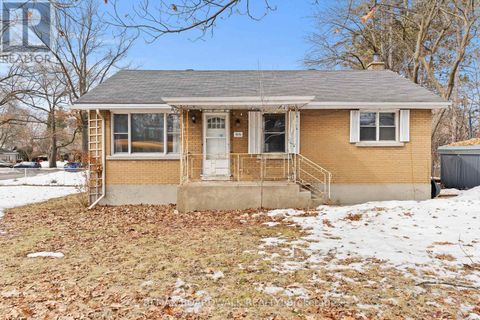 1610 ALTA VISTA DRIVE Ottawa ON K1G0G3