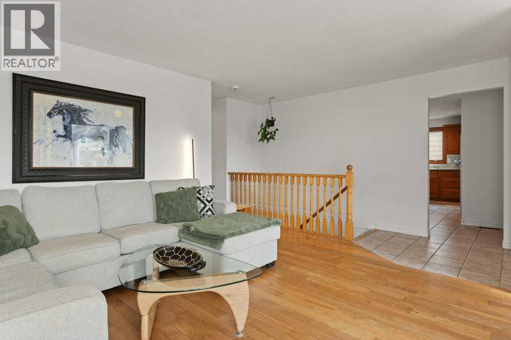 167 Deerpath Court SE