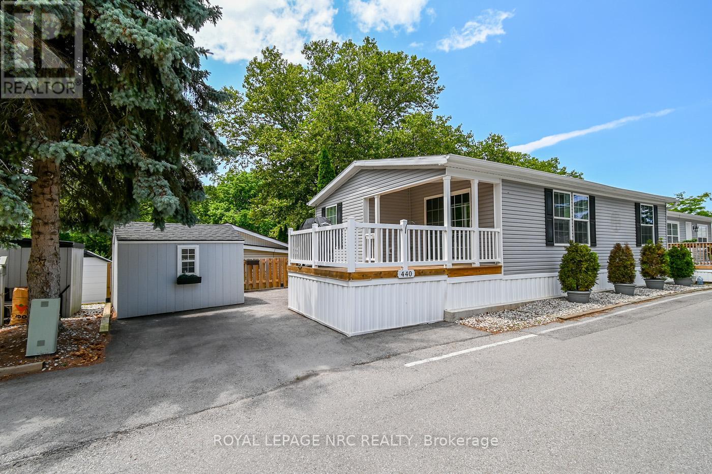 Photo 1 of 32 — 440 - 23 FOUR MILE CREEK ROAD Unit 440, Niagara-on-the-Lake (St. Davids), ON L0S1J1