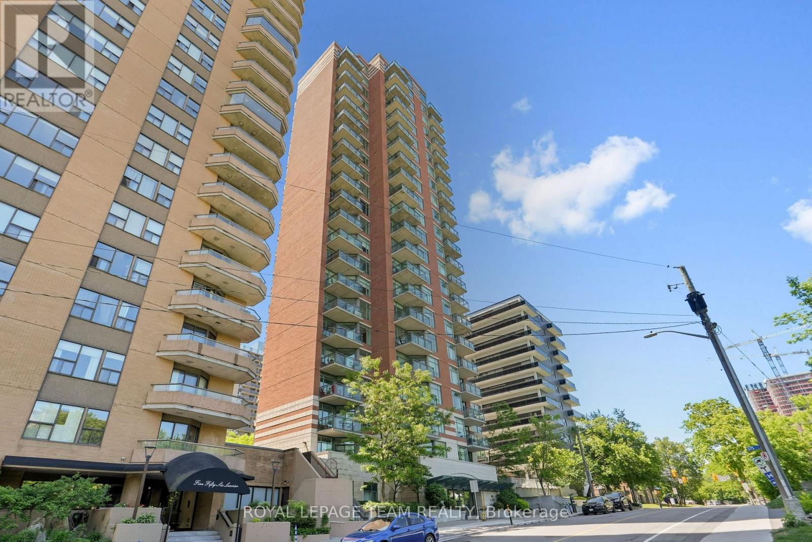 1905 - 570 LAURIER AVENUE W