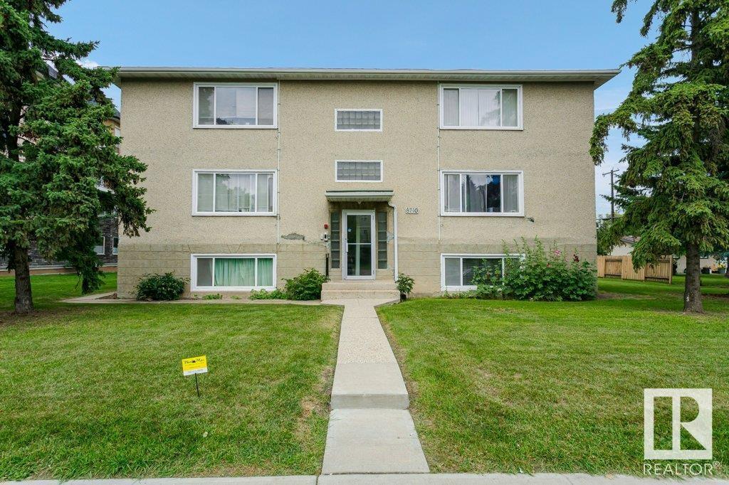 8710 82 AV NW