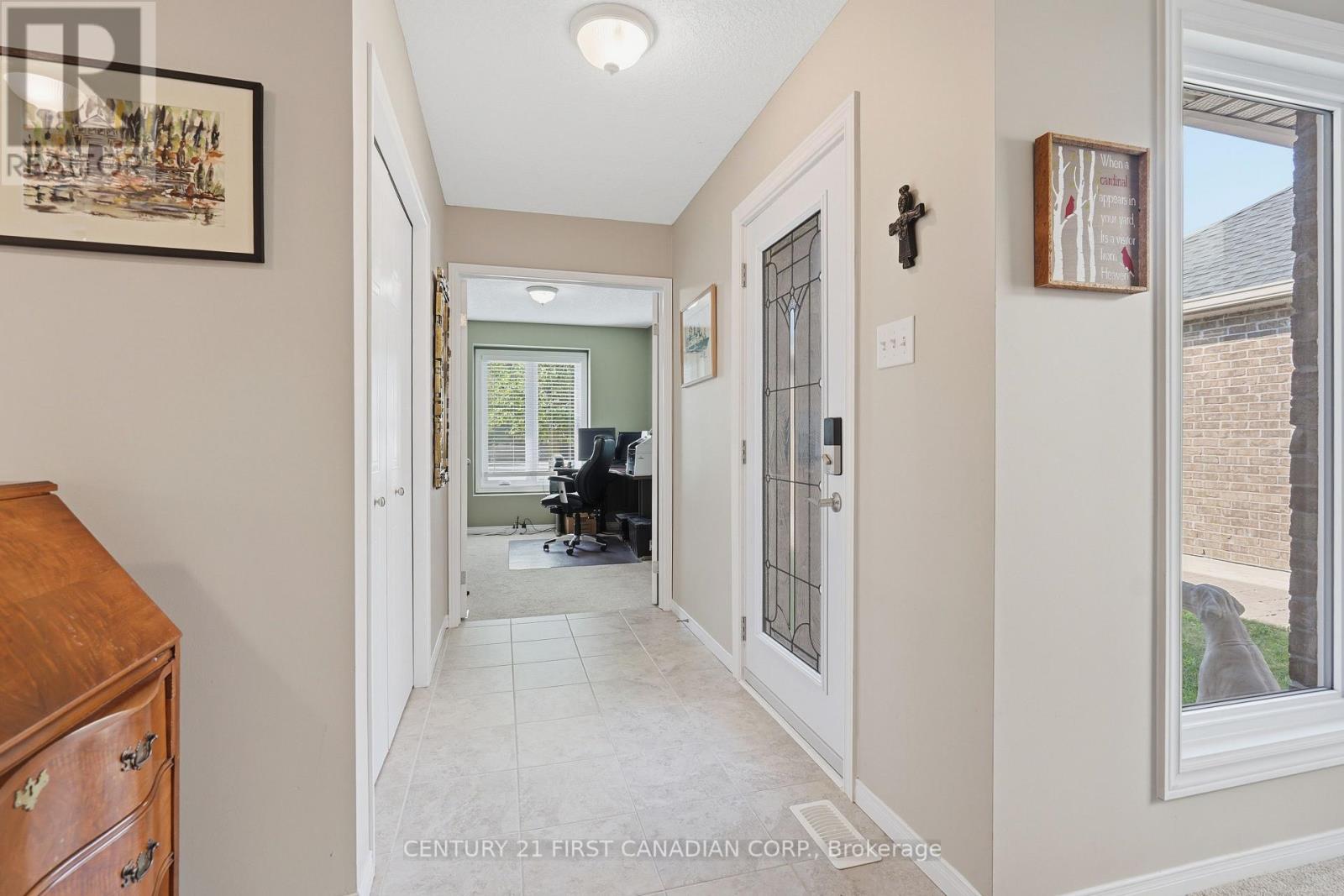 9 - 1853 BLACKWATER ROAD