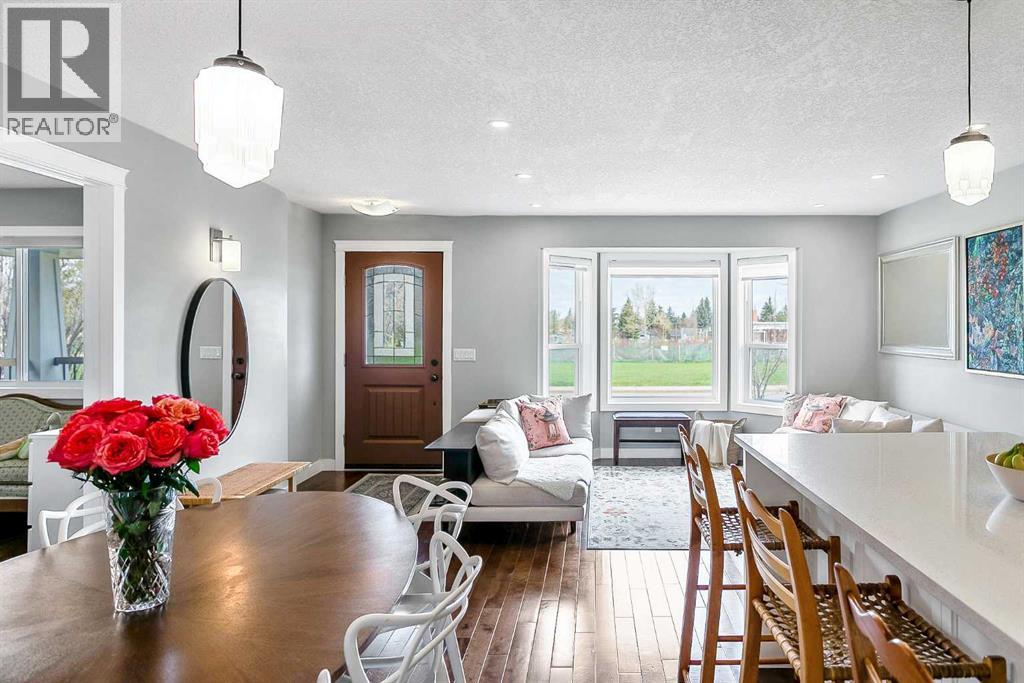 95 Hillgrove Crescent SW