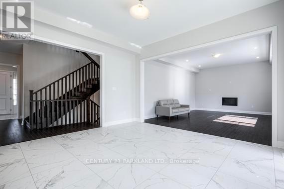 6 DENNIS REED COURT