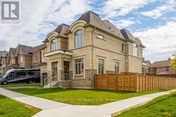 6 DENNIS REED COURT
