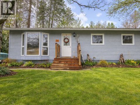 11 Ridgemont Drive Fernie BC V0B1M2