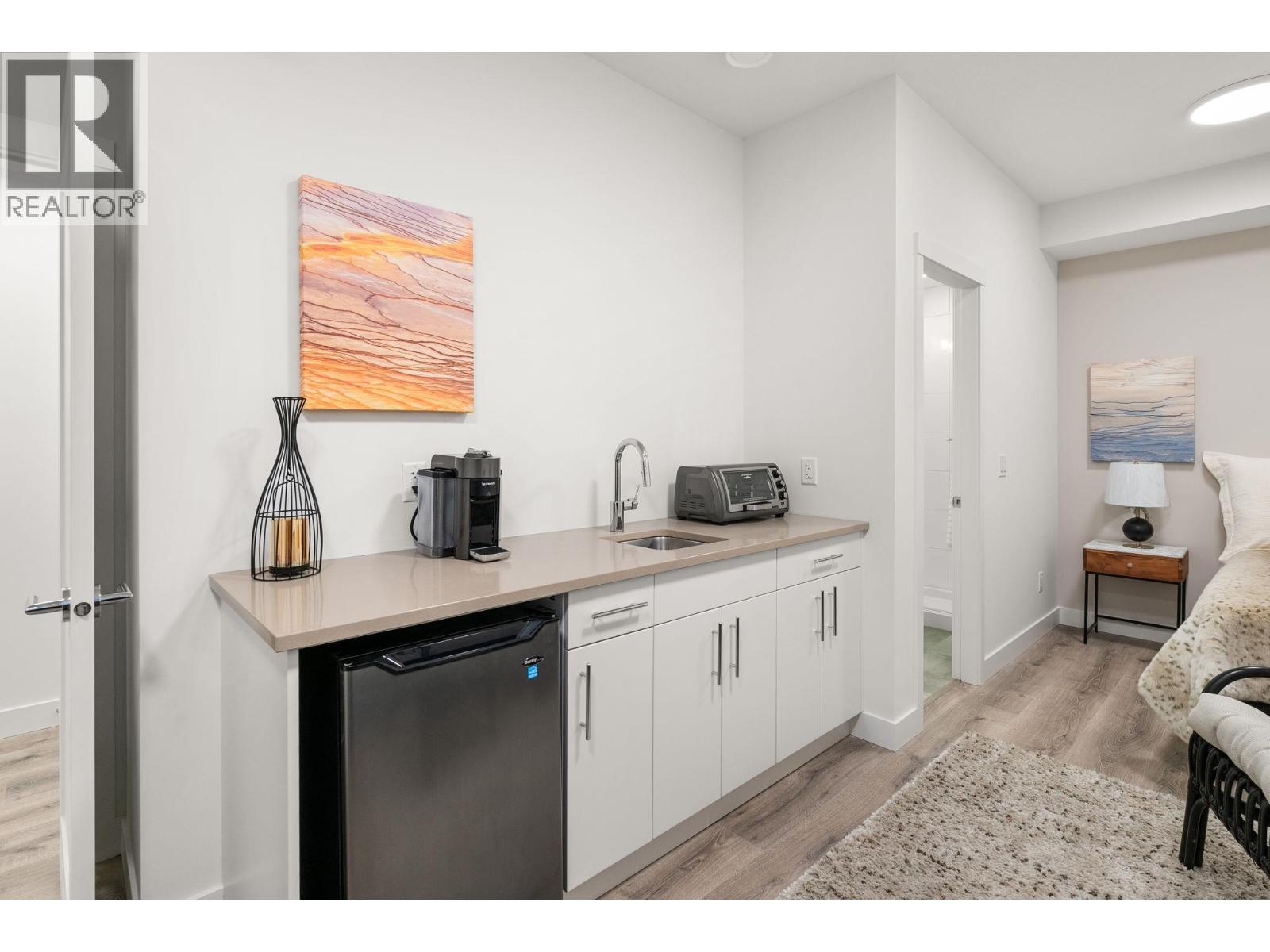 610 Academy Way Unit# 125