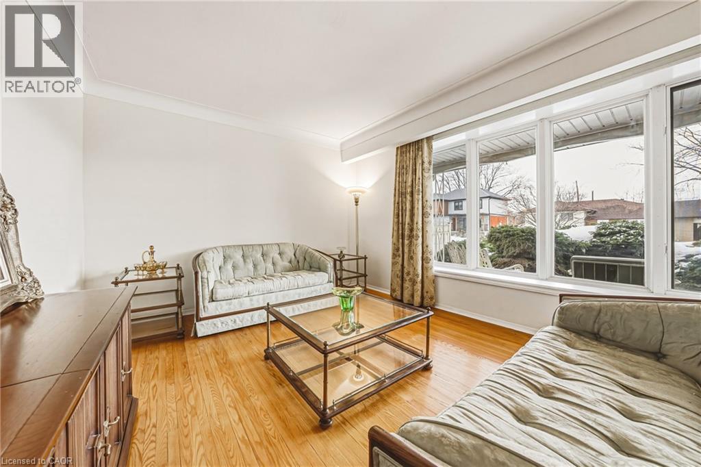 5410 MURRAY Crescent