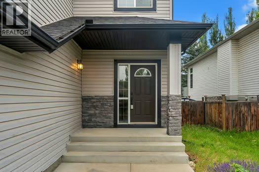 100 Fairways Drive NW