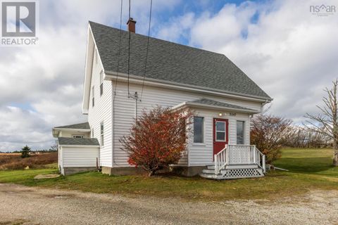 5347 Highway 1 Salmon River NS B5A5B2