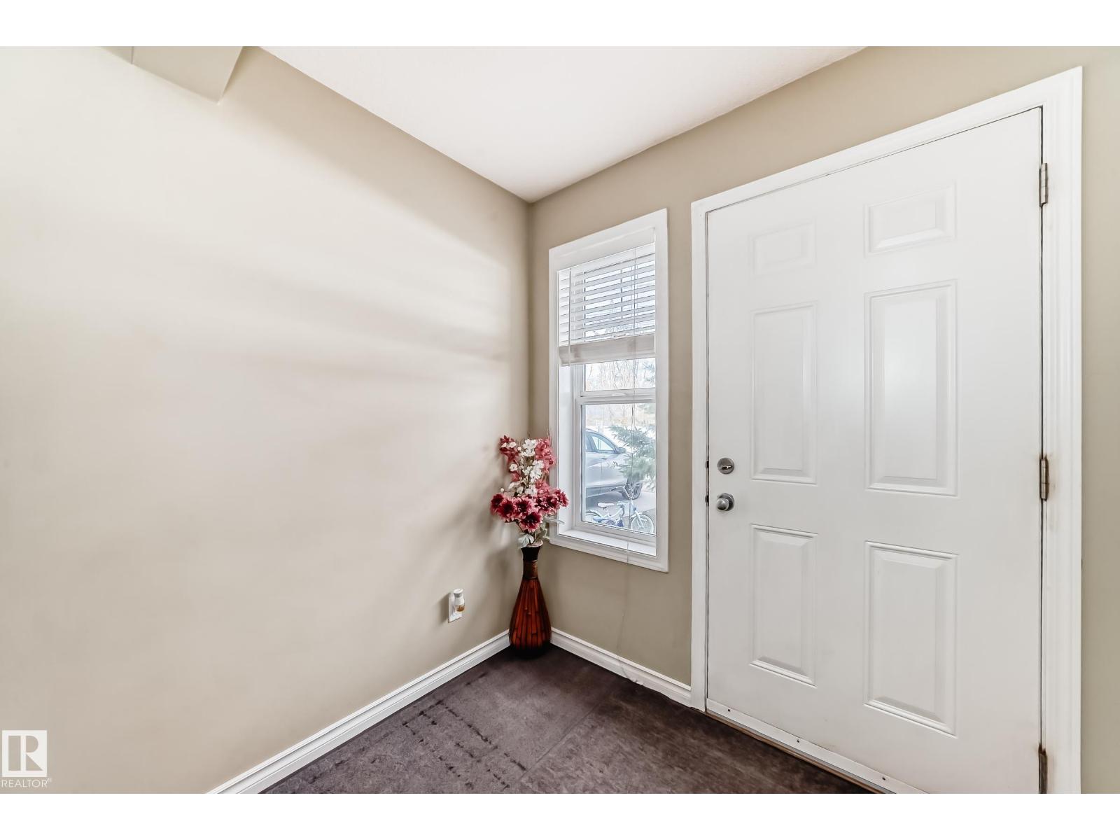 #72 230 EDWARDS DR SW
