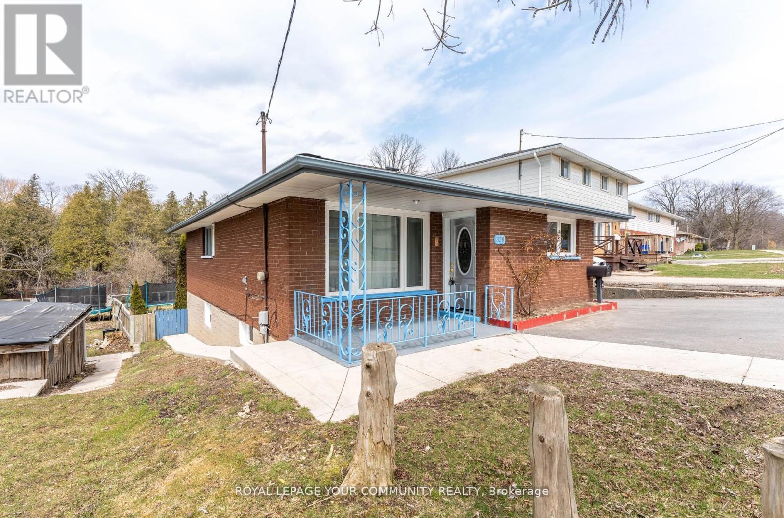 328 CLYDE ROAD