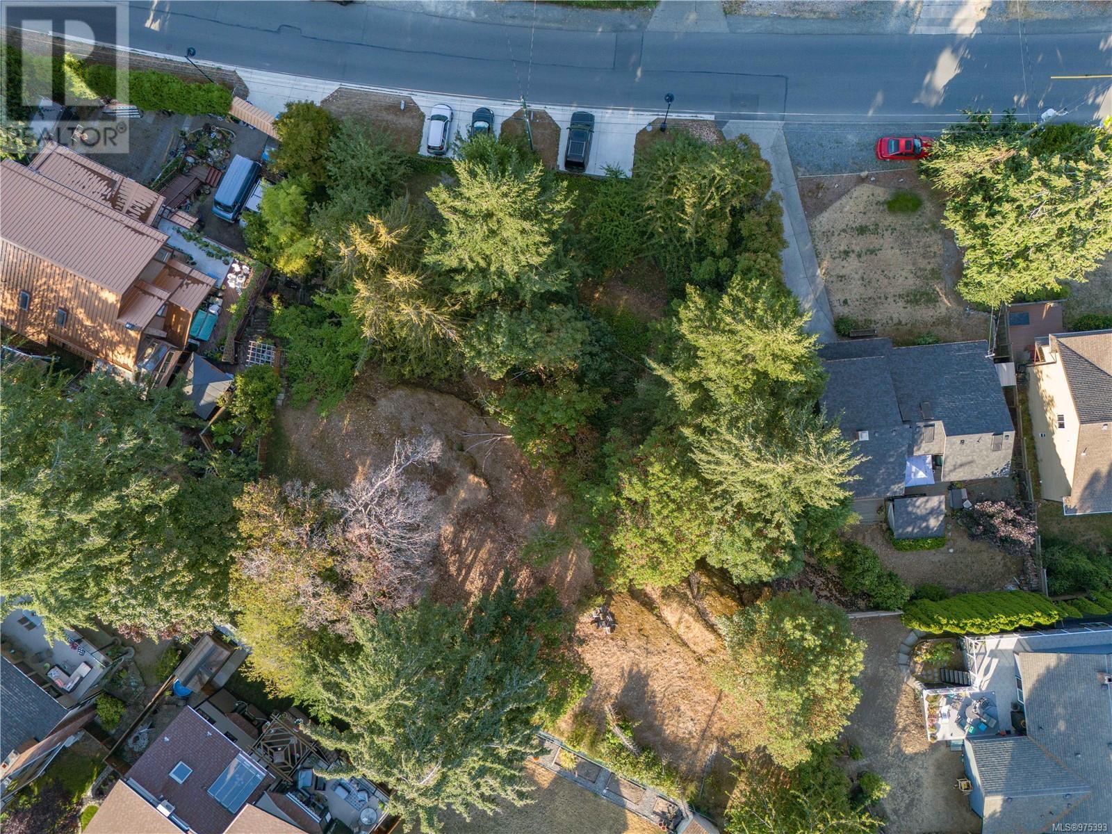 3368 Mary Anne Cres