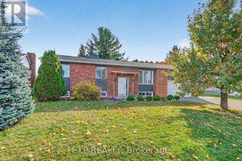 544 LOUCKS DRIVE Russell ON K4R1B6