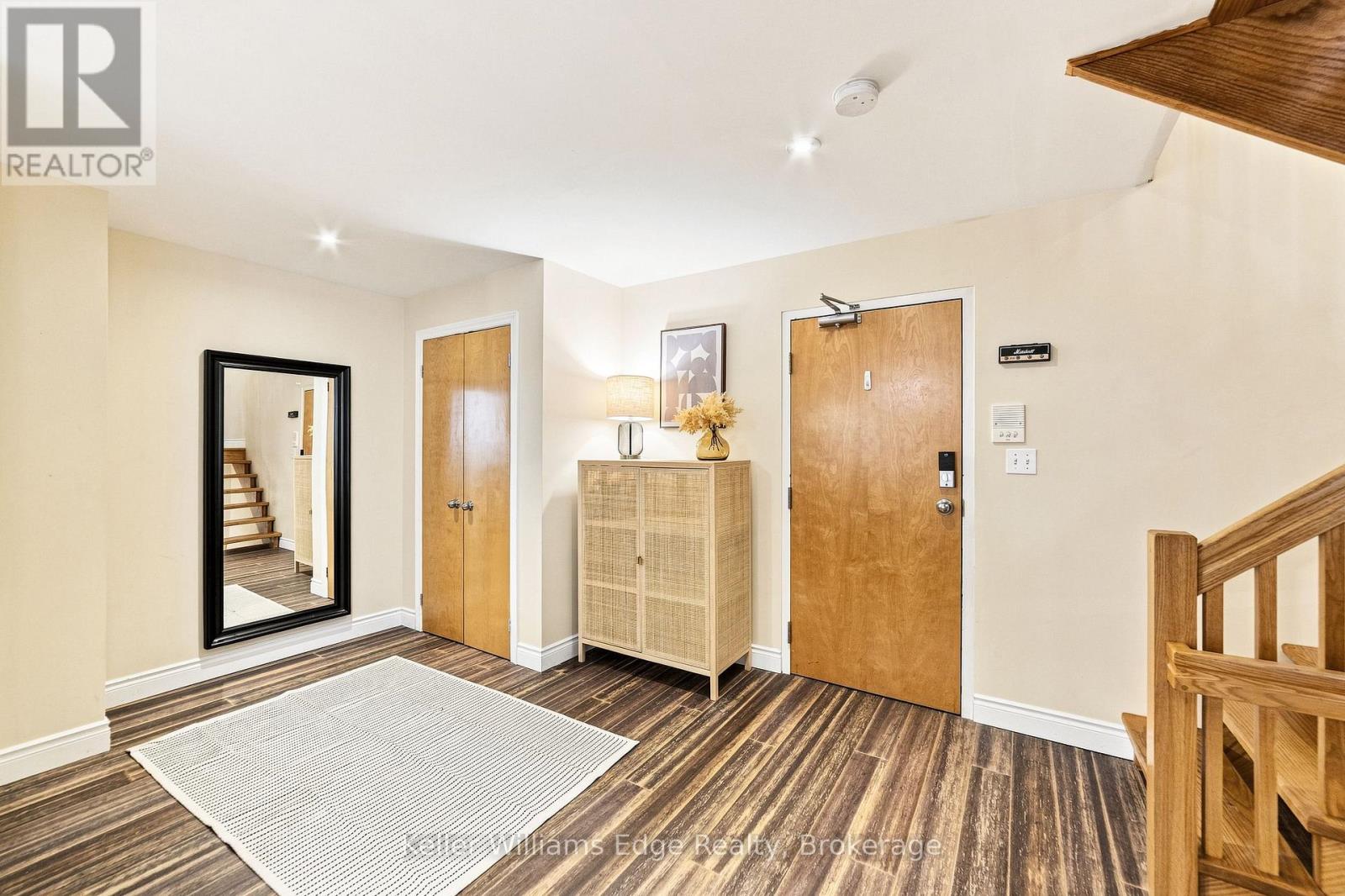 1D - 73 GARFIELD AVENUE S
