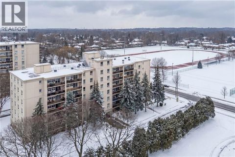 6390 HUGGINS Street Unit# 209 Niagara Falls ON L2J1H1