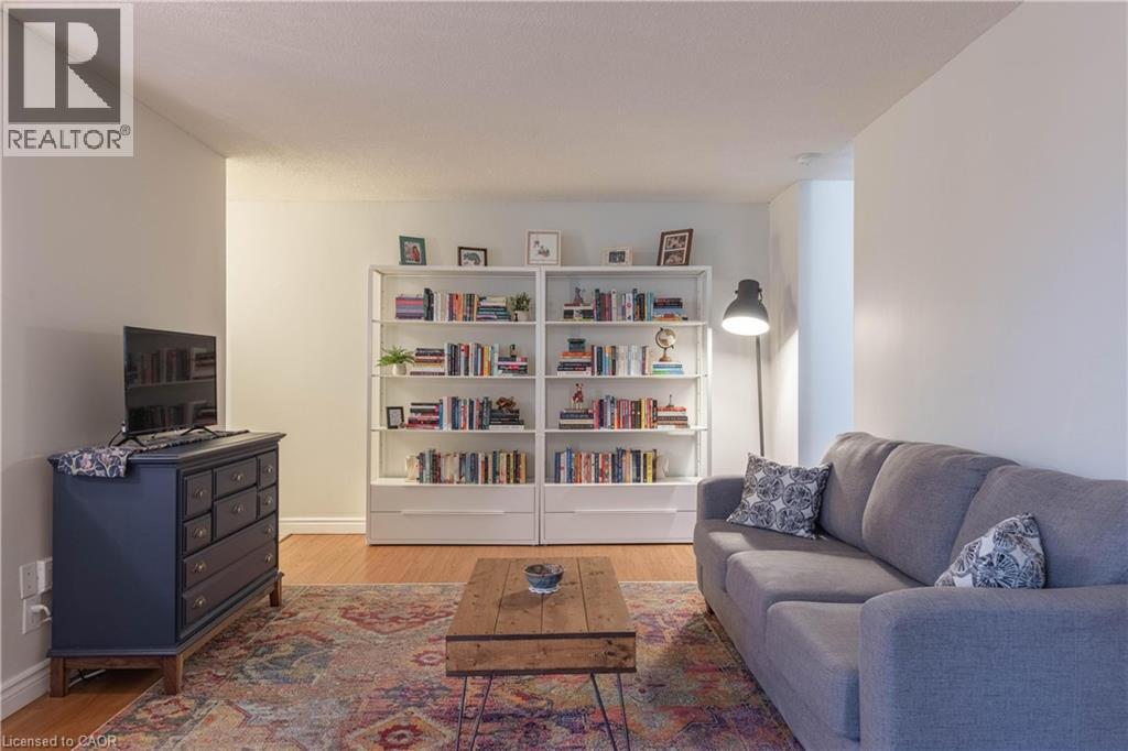 6390 HUGGINS Street Unit# 209