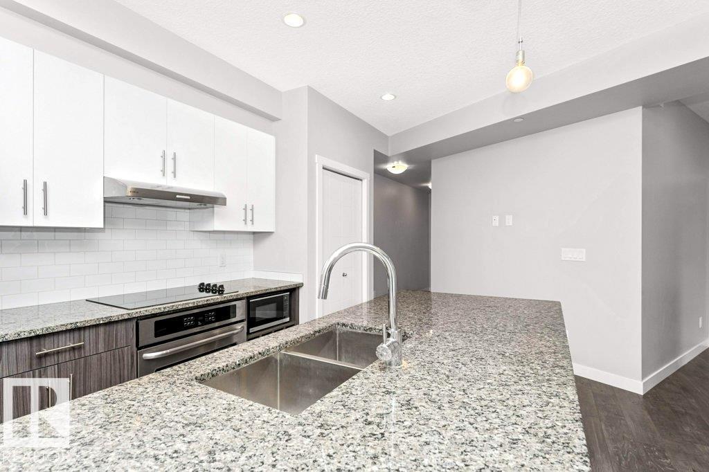 #204 10126 144 ST NW