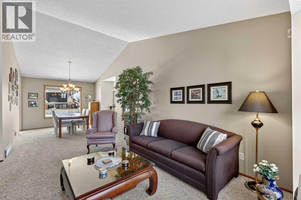 57 Del Rio Place NE