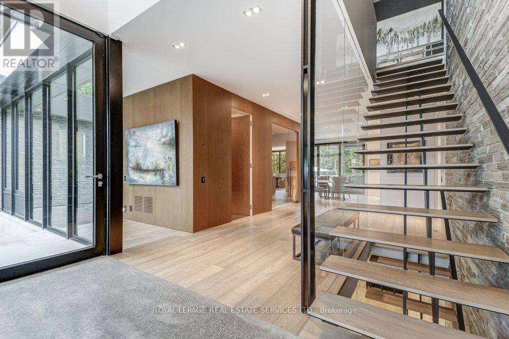 144 SPARLING COURT