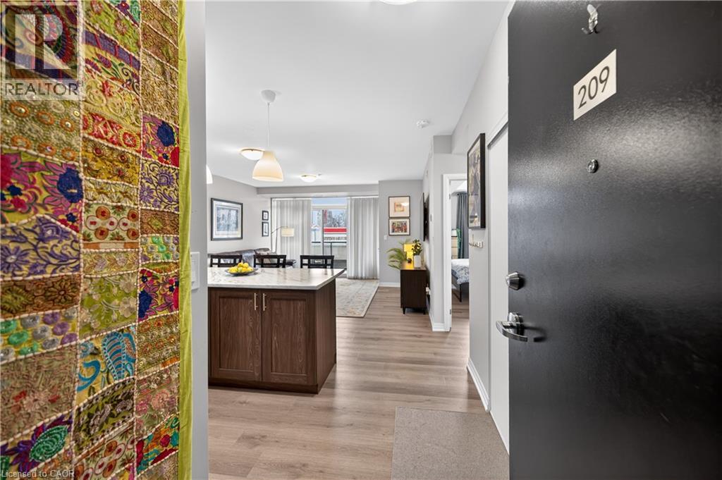 5 HAMILTON Street N Unit# 209