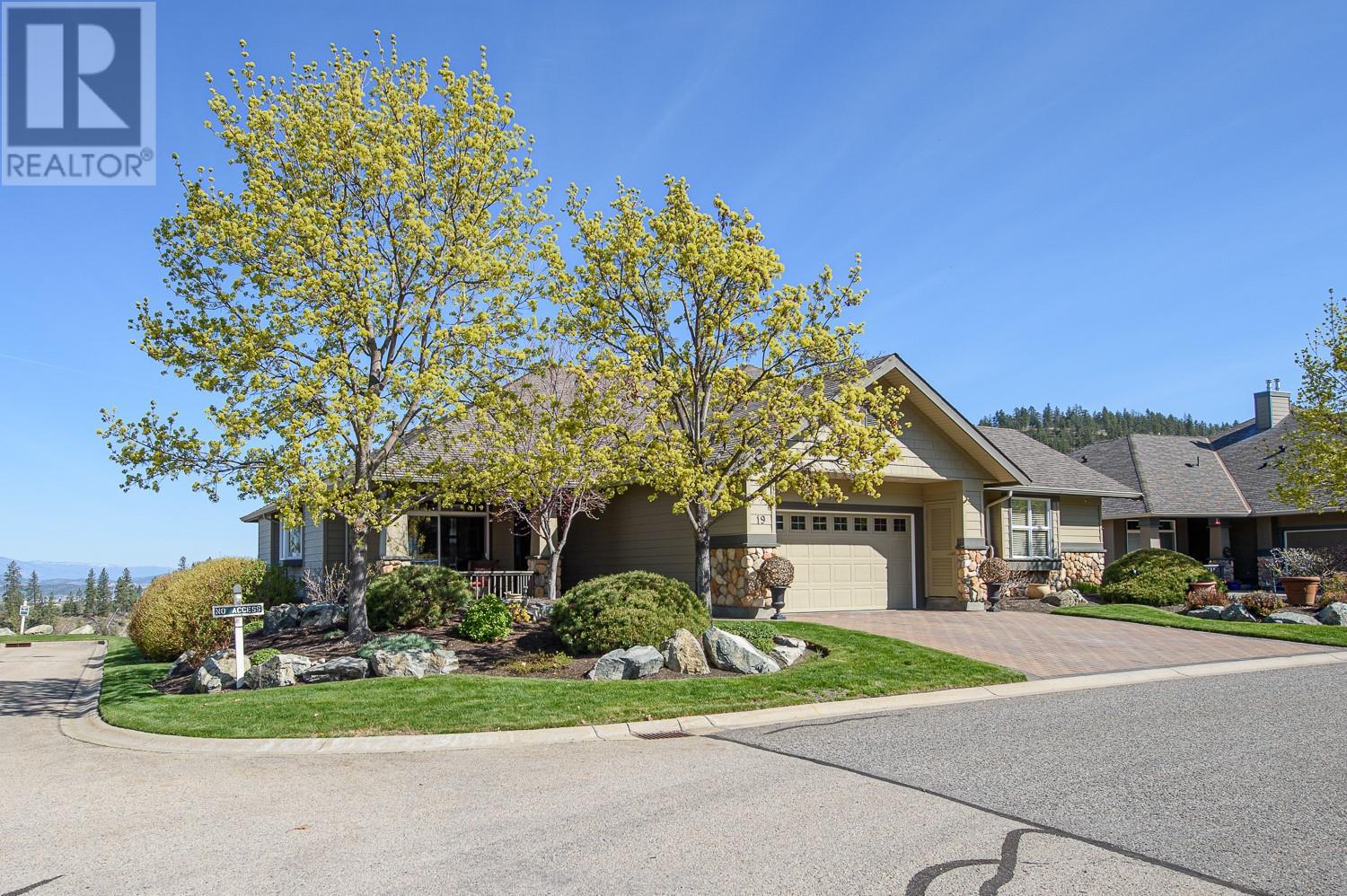 3800 Gallaghers Pinnacle Way Unit# 19