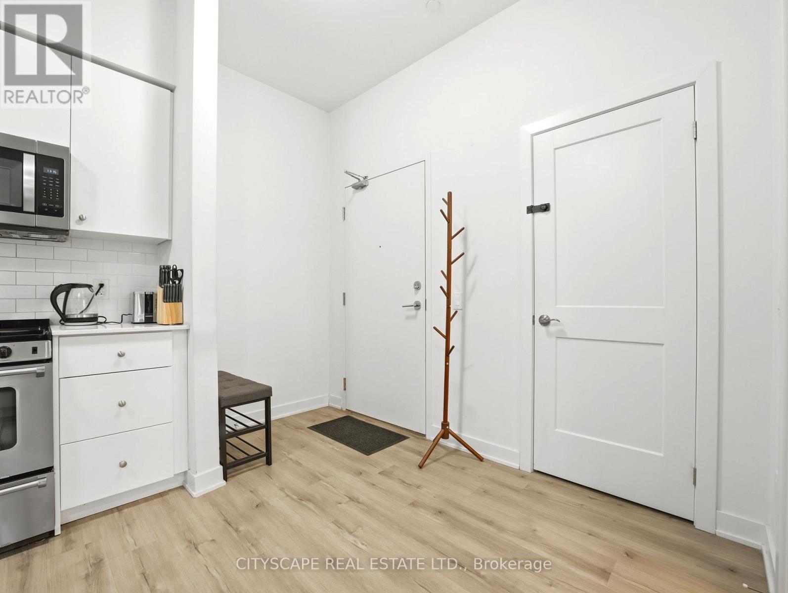 138 - 110 FERGUS AVENUE