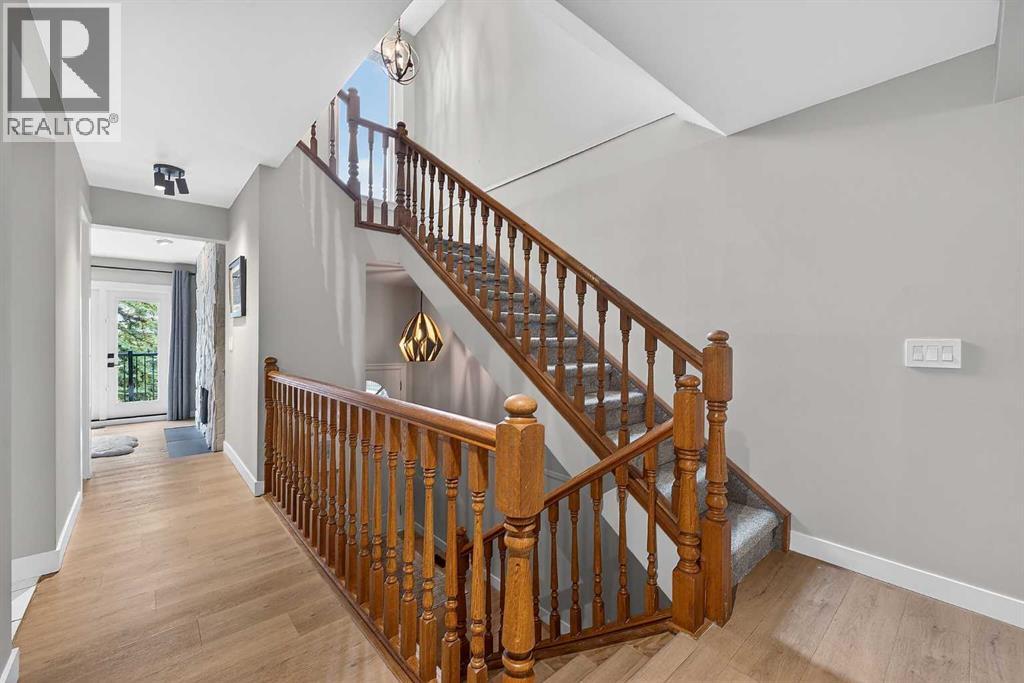 4, 448 Strathcona Drive SW