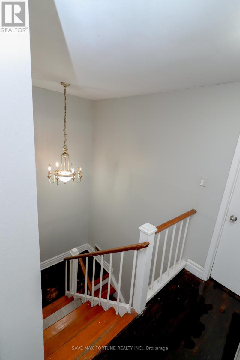 9 - 116 NOTCH HILL ROAD