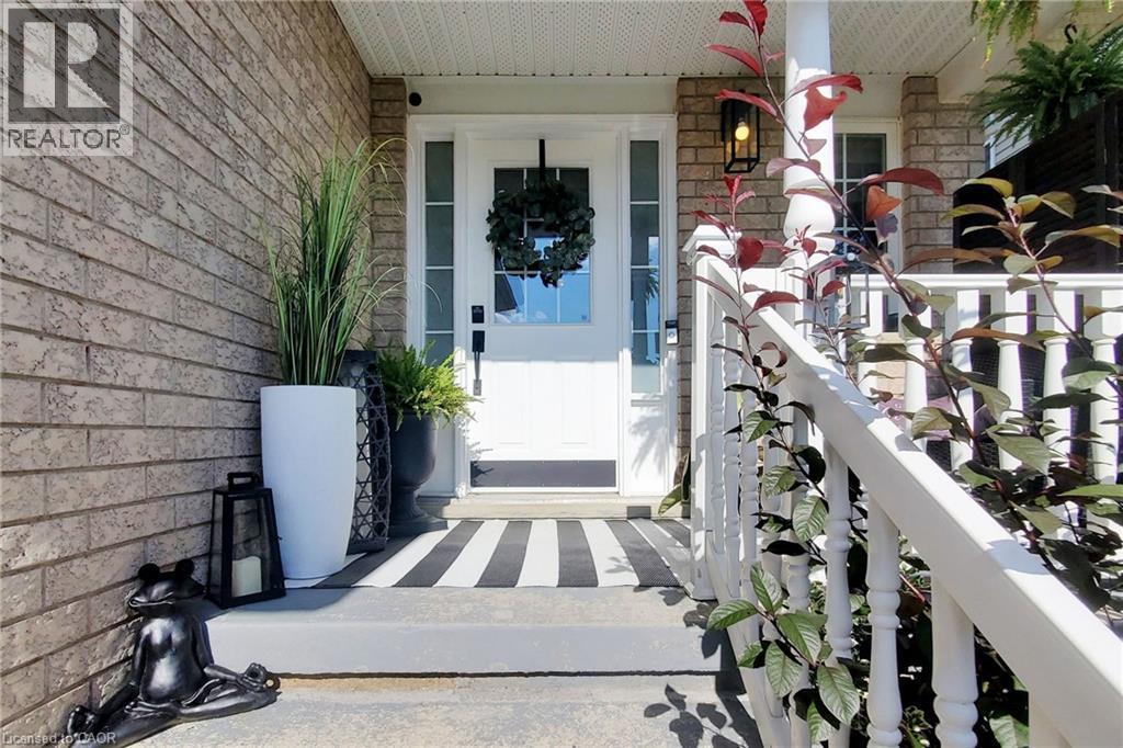 658 MORTIMER Drive