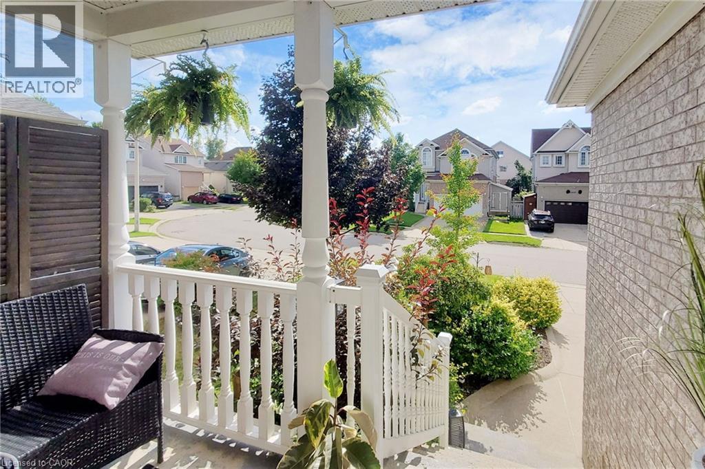658 MORTIMER Drive