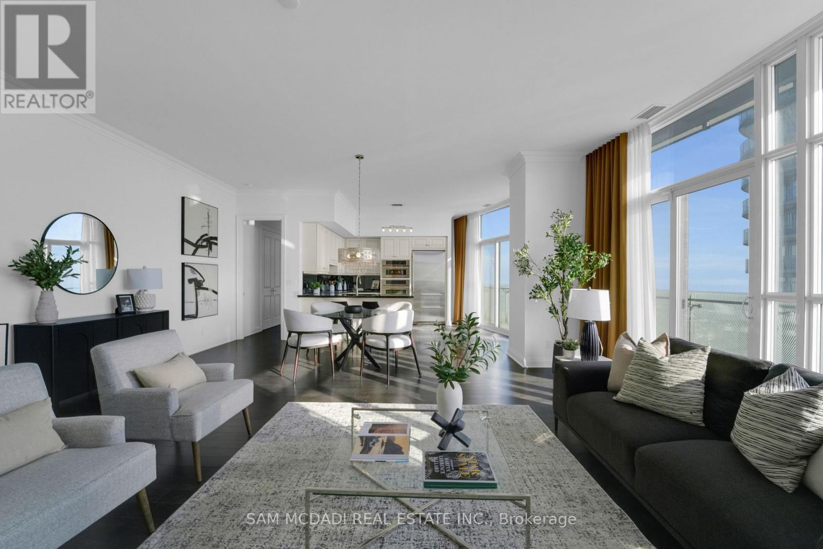 PH3 - 50 ABSOLUTE AVENUE