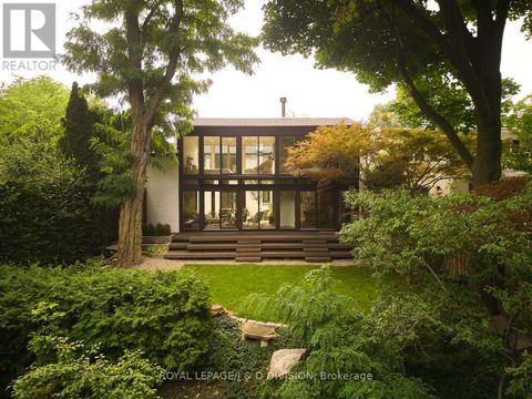 43 DOUGLAS CRESCENT Toronto (Leaside) ON M4W2E6