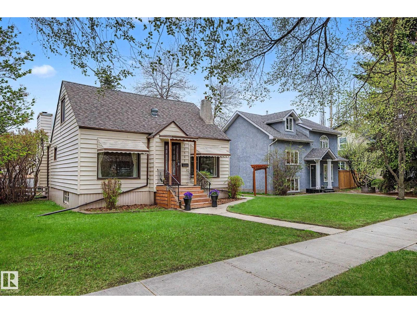 10523 137 ST NW