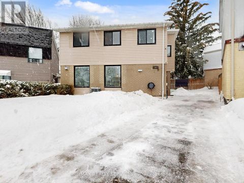 30 HALEY COURT Brampton (Central Park) ON L6S1N6