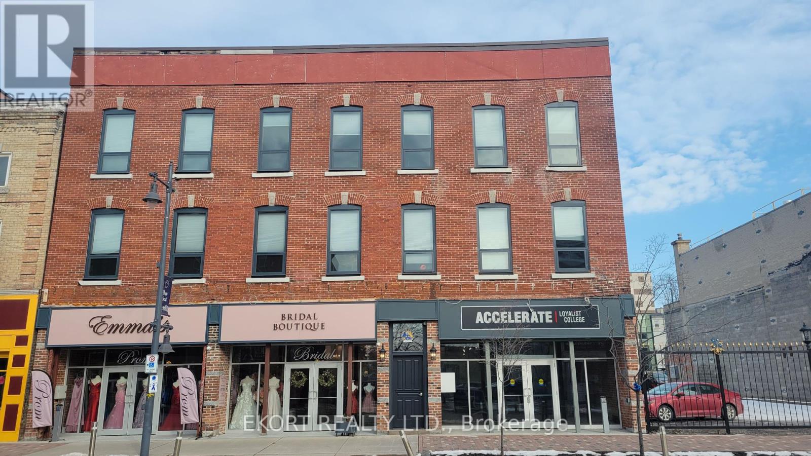 249-253 FRONT STREET