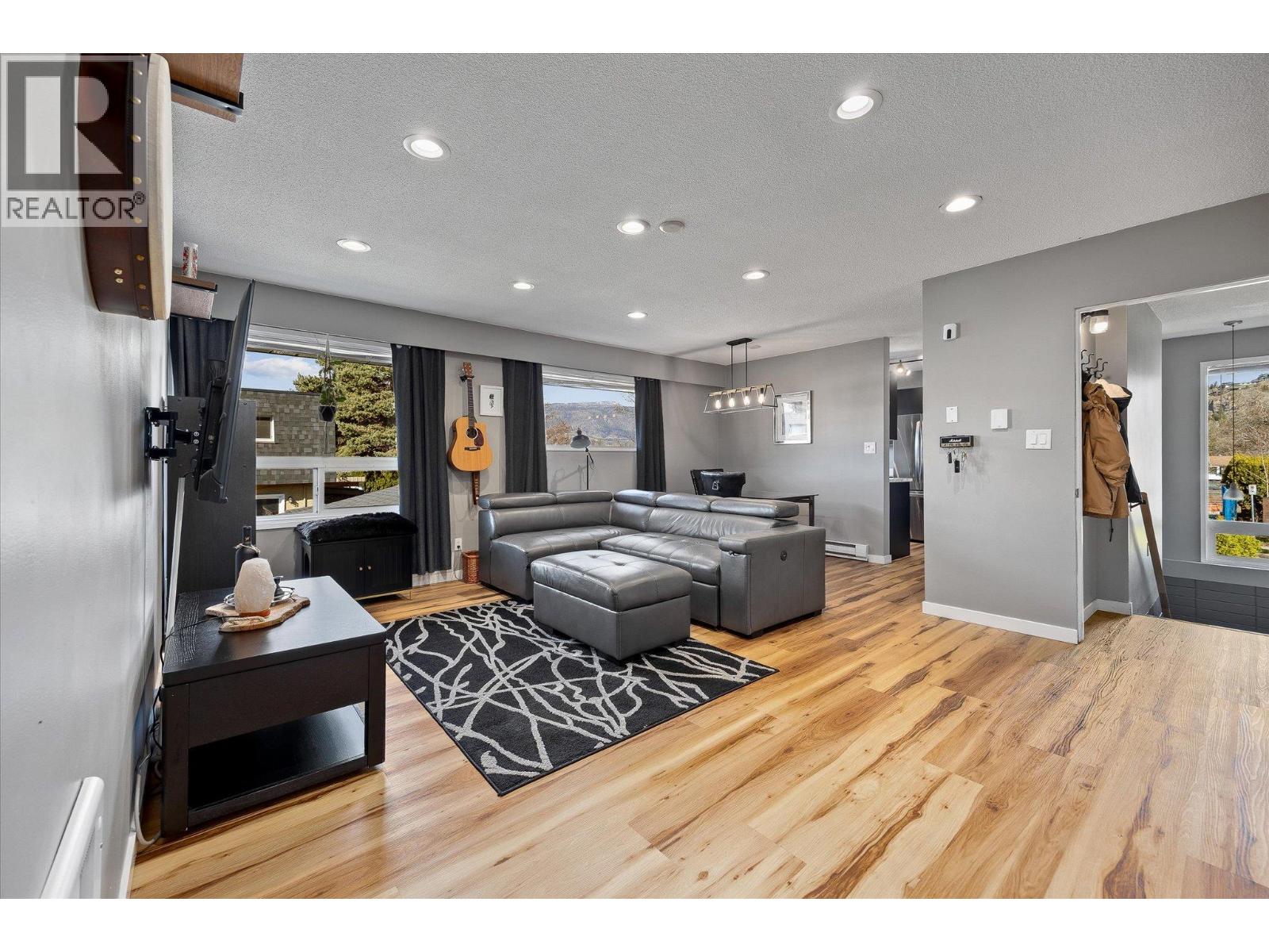 1291 Bernard Avenue Unit# 2