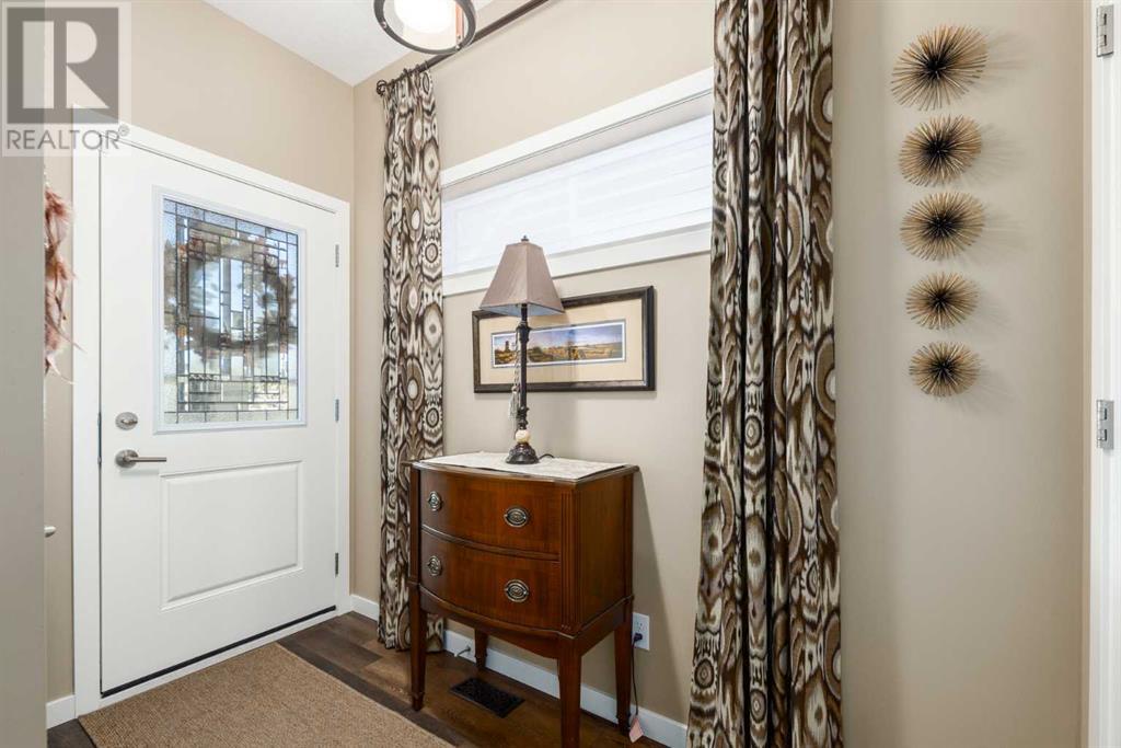 16 Emberside Green