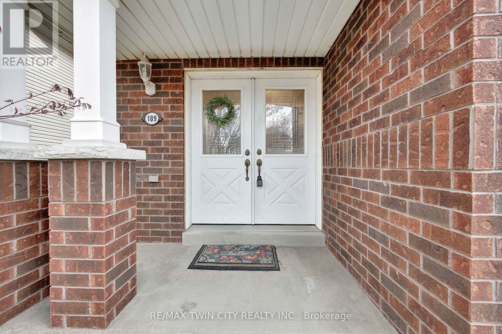 189 HUNTER WAY