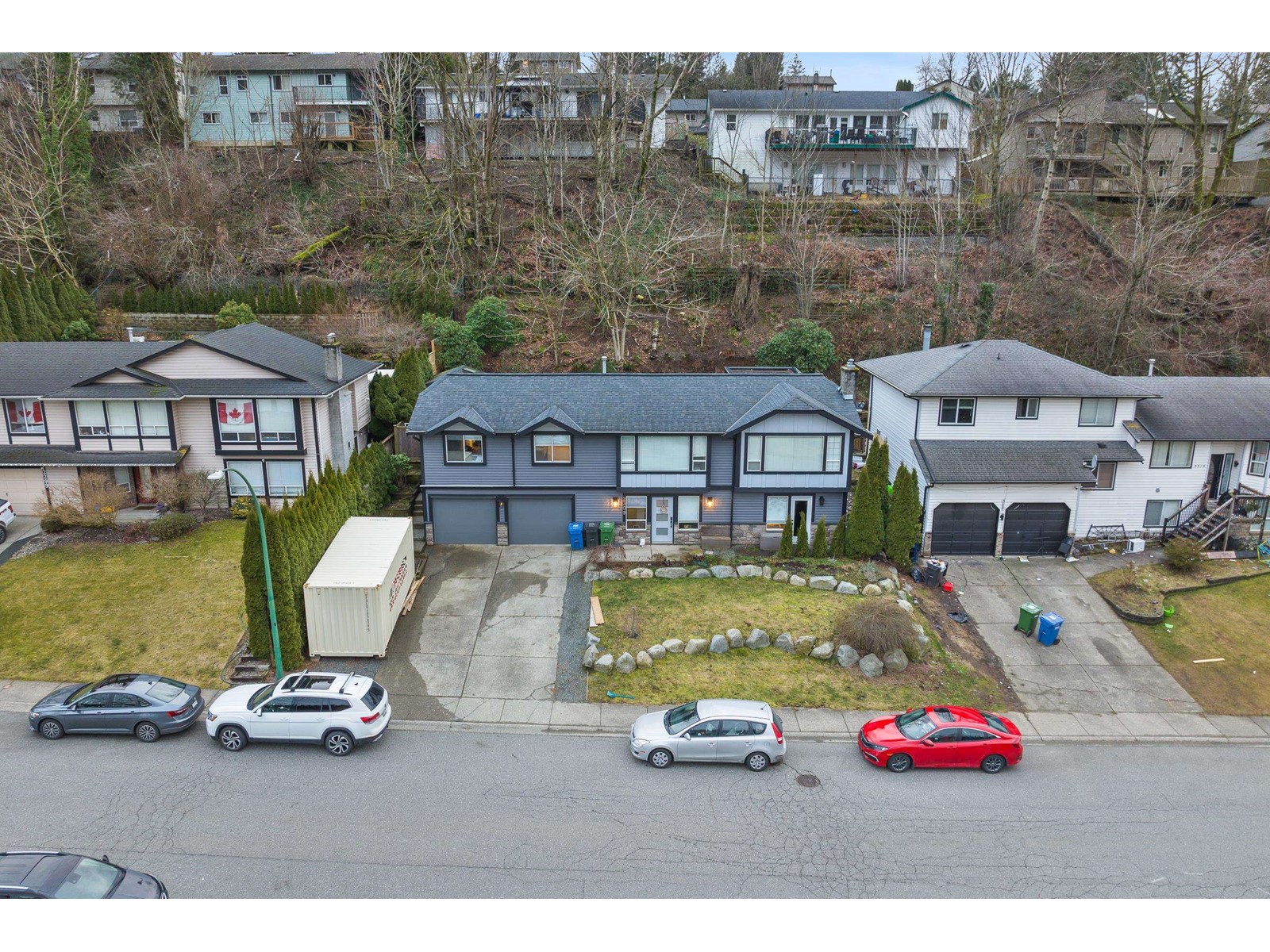 2309 WOODSTOCK DRIVE