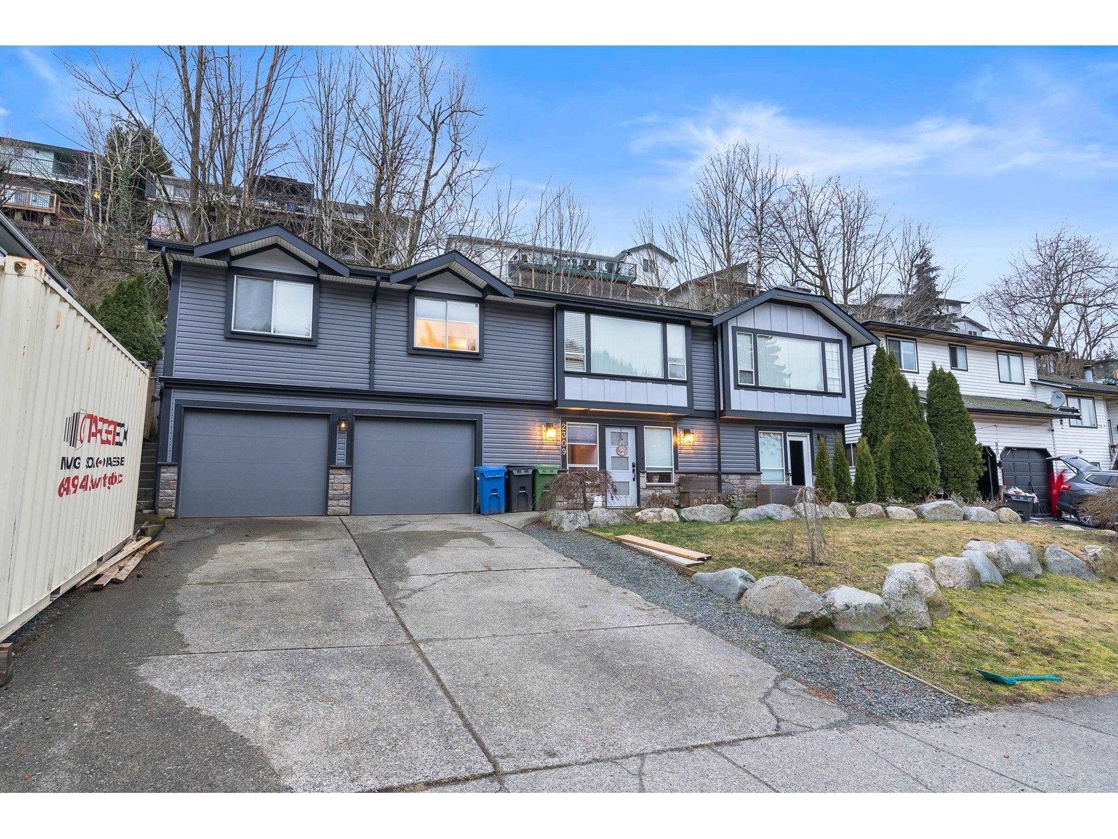 2309 WOODSTOCK DRIVE