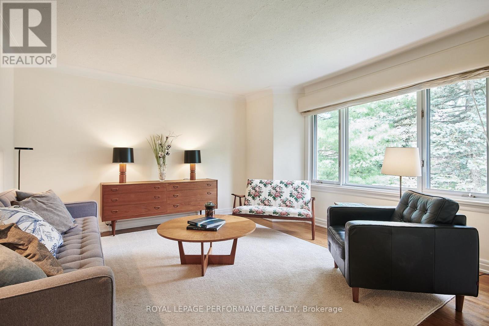 364 CUNNINGHAM AVENUE