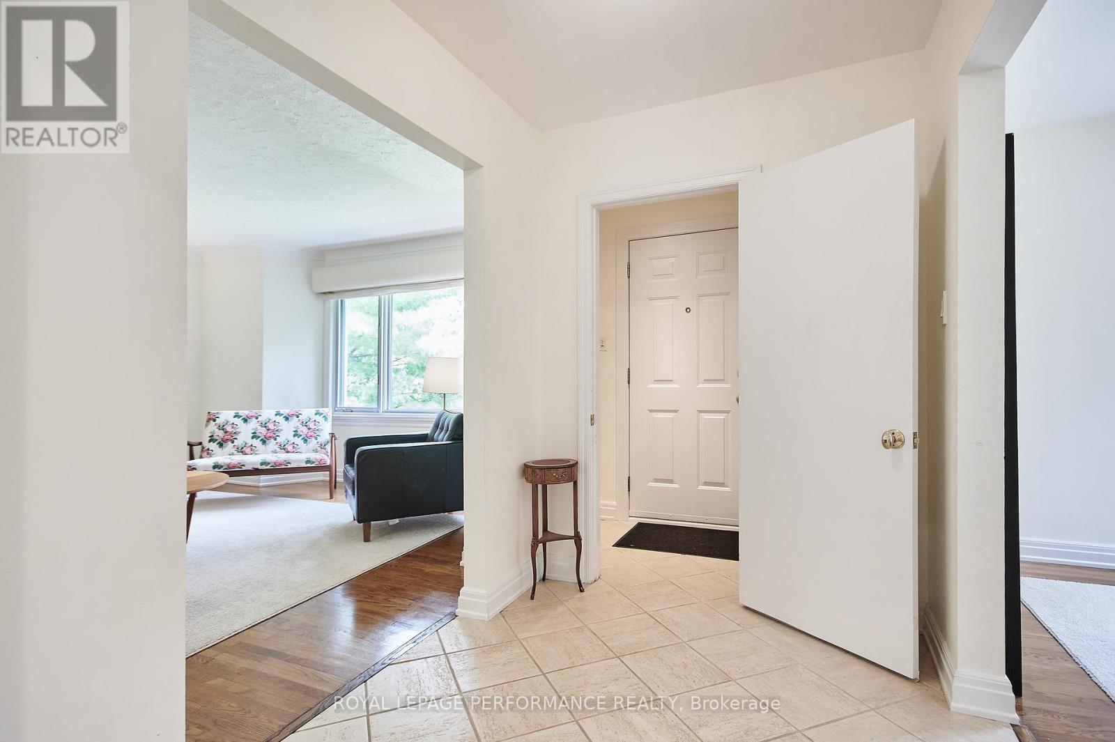 364 CUNNINGHAM AVENUE