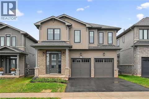 67 STARFIRE Crescent Stoney Creek ON L8E0K8
