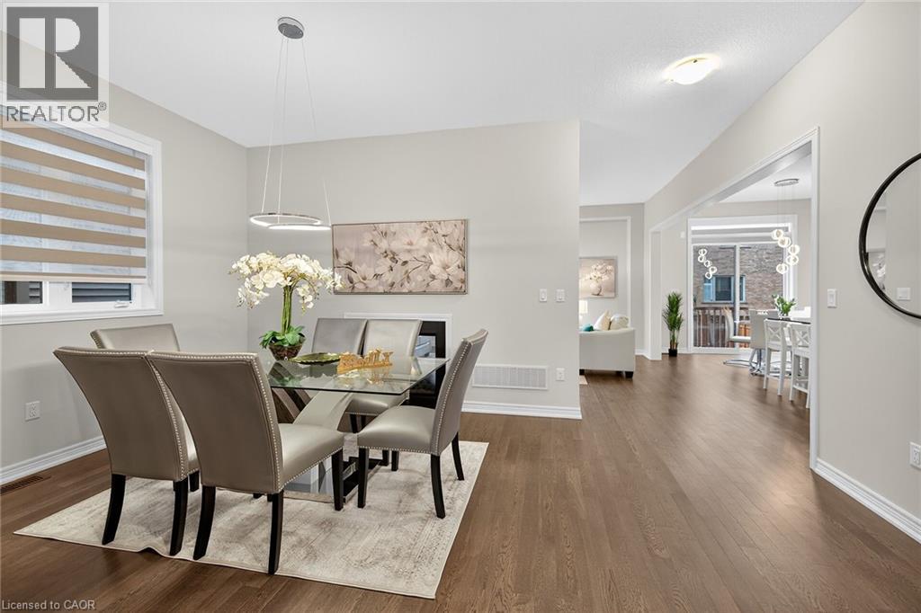 67 STARFIRE Crescent