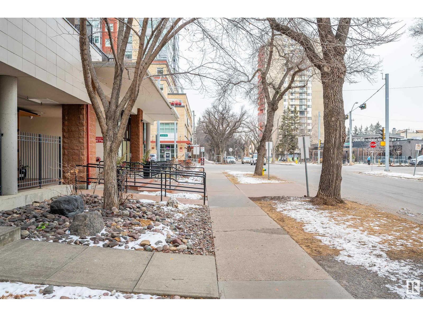 #301 10028 119 ST NW